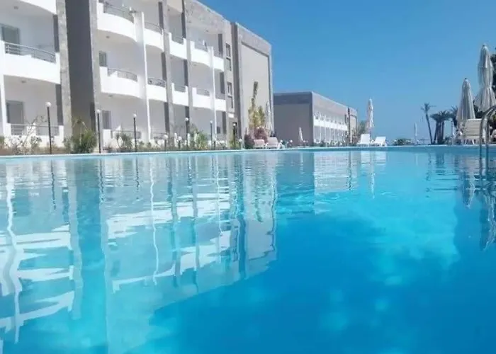 Cecelia Apartmanhotel